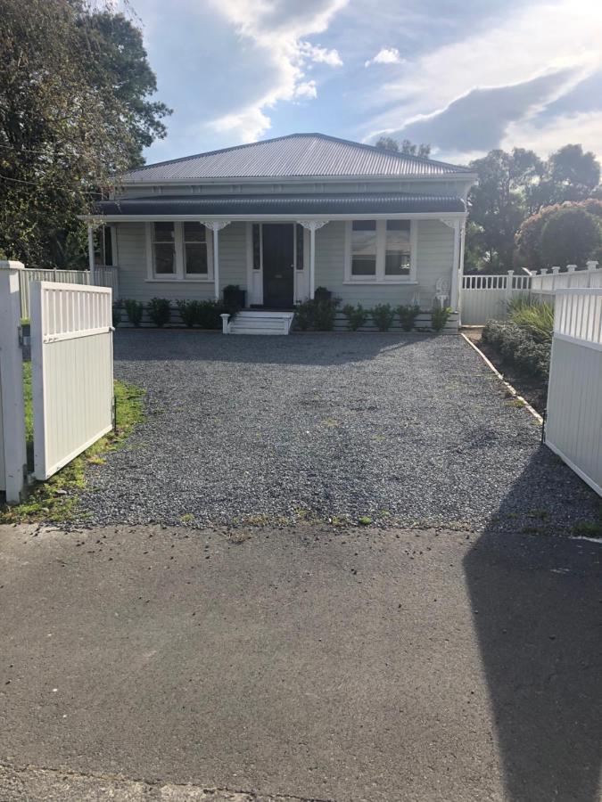 La Rocque Cottage Martinborough Exterior photo